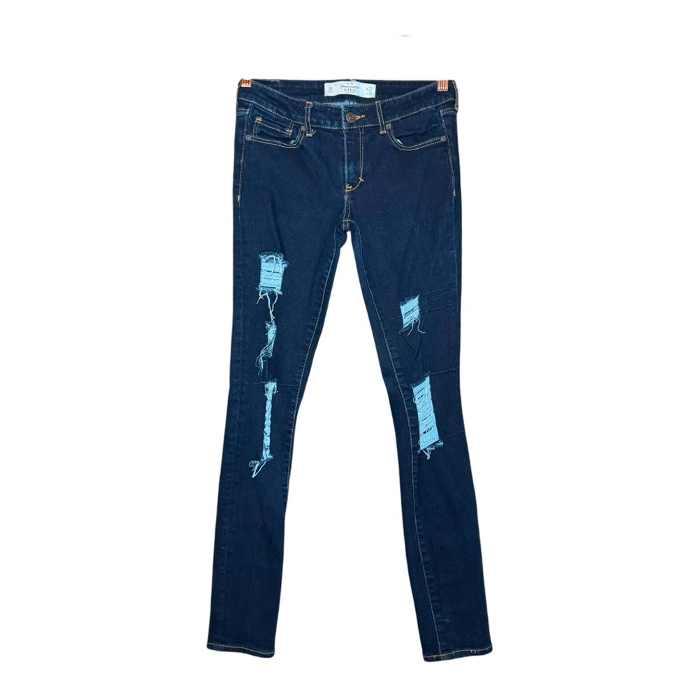 ABERCROMBIE & FITCH Distressed The A & F Super Skinny Jeans 
4R